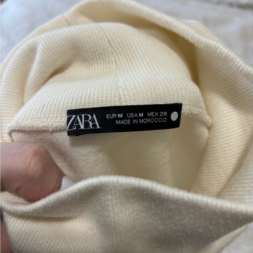Zara Soft Cream Knit Hat